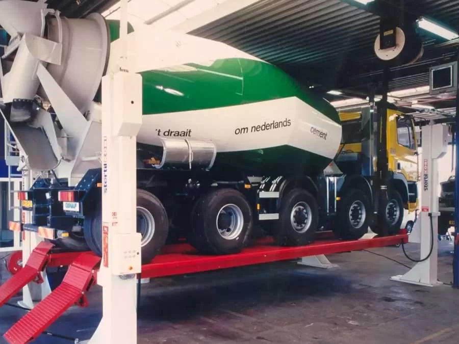 ליפטים למשאיות